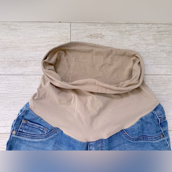 Soft and comfortable maternity jeans size small - Picture 7 of 7